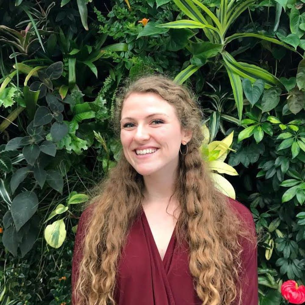 Meet your Posher, Hannah